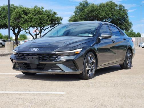 Amazon Gray 2024 Hyundai ELANTRA SEL
