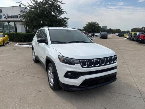 2022 Jeep Compass Latitude