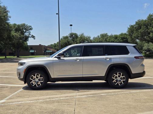 Silver Zynith 2025 Jeep Grand Cherokee L Limited