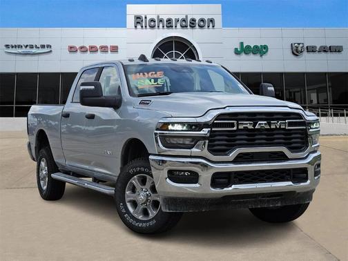 2025 RAM 2500 Lone Star Crew Cab 4x4 6'4' Box