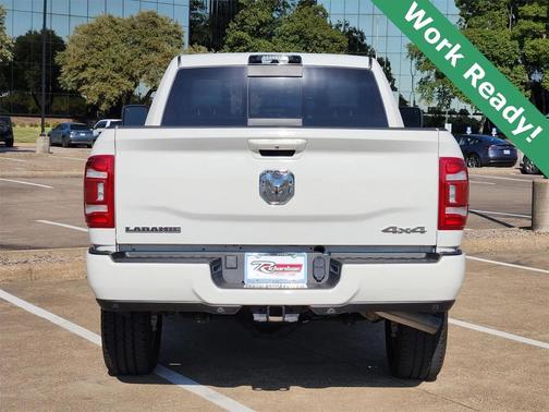 2024 RAM 2500 Laramie Crew Cab 4x4 6'4' Box