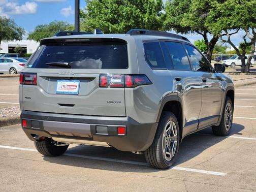 Sting-Gray Clearcoat 2026 Jeep Cherokee Limited