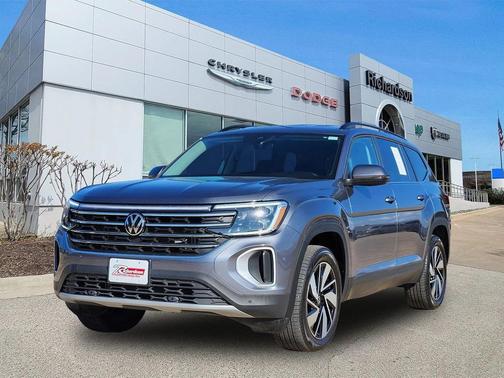 2025 Volkswagen Atlas 2.0T SE w/Technology