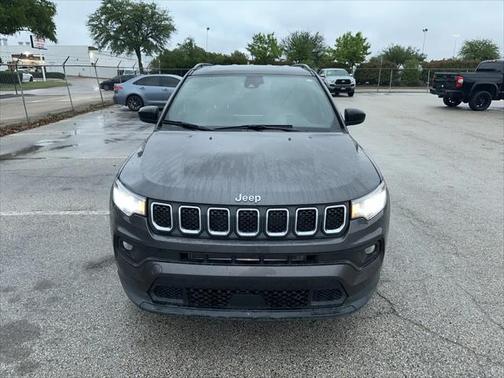 2023 Jeep Compass Latitude