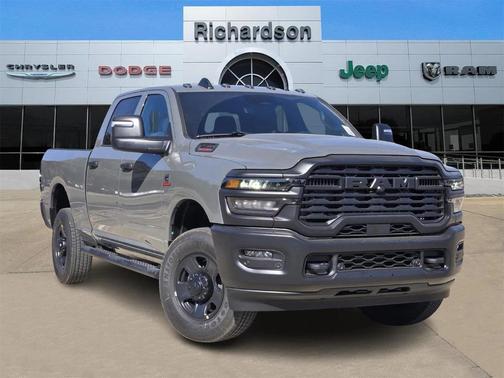 2026 RAM 2500 Tradesman Crew Cab 4x4 6'4' Box