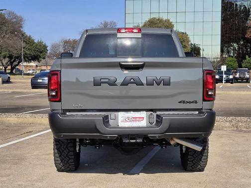 2026 RAM 2500 Tradesman Crew Cab 4x4 6'4' Box