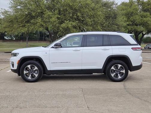 2022 Jeep Grand Cherokee 4xe Base