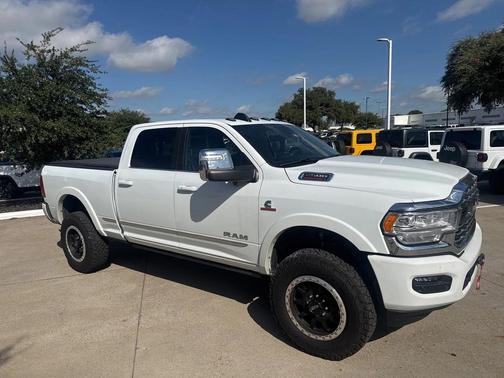 2024 RAM 2500 Limited Crew Cab 4x4 6'4' Box