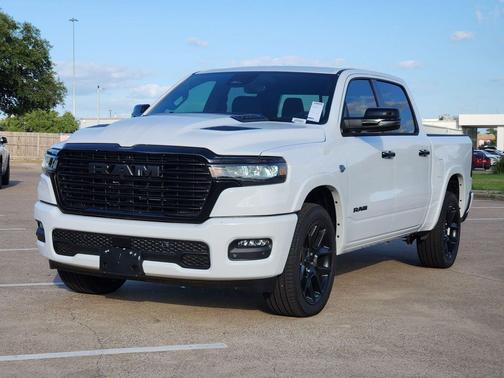 Bright White Clearcoat 2026 RAM 1500 Laramie