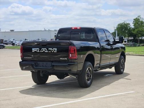 2025 RAM 2500 Laramie Crew Cab 4x4 6'4' Box