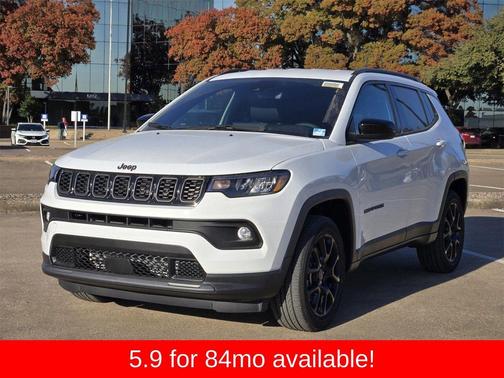 Bright White Clearcoat 2026 Jeep Compass Latitude