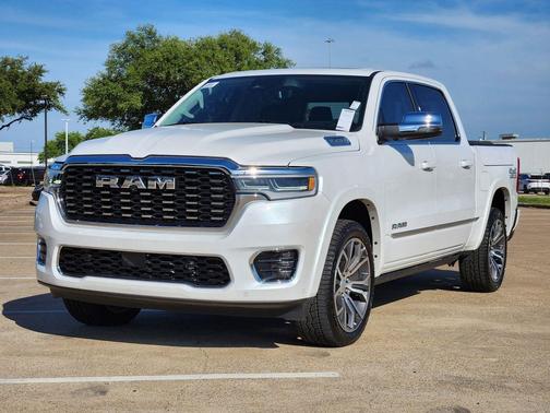 Ivory White Tri-Coat Pearlcoat 2026 RAM 1500 ST