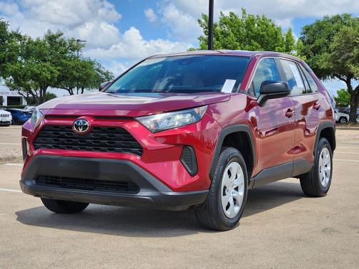 2022 Toyota RAV4 LE