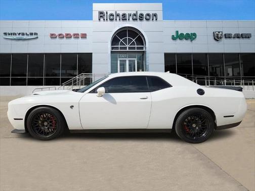 2015 Dodge Challenger SRT Hellcat