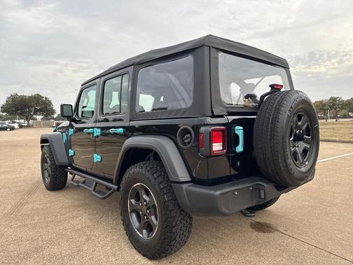 2023 Jeep Wrangler Sport