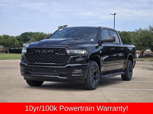 Diamond Black Crystal Pearlcoat 2026 RAM 1500 Express