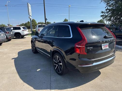 2024 Volvo XC90 B6 Plus Bright Theme 7-Seater