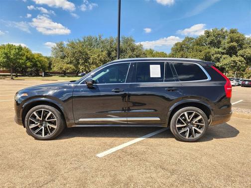 2024 Volvo XC90 B6 Plus Bright Theme 7-Seater