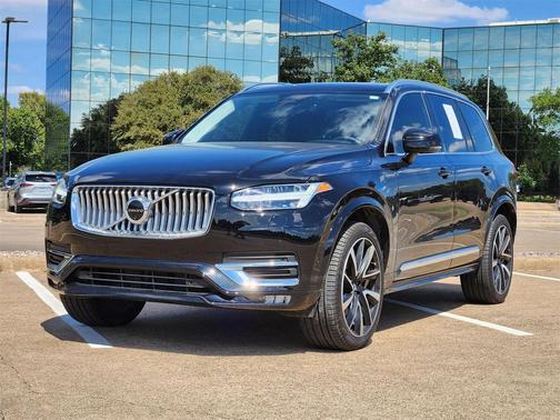 2024 Volvo XC90 B6 Plus Bright Theme 7-Seater