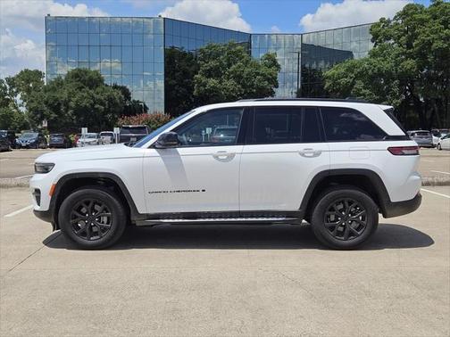 2024 Jeep Grand Cherokee Altitude