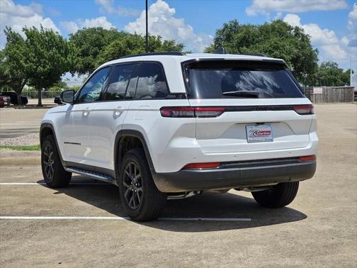 2024 Jeep Grand Cherokee Altitude