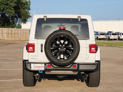 2022 Jeep Wrangler Unlimited 4xe Sahara