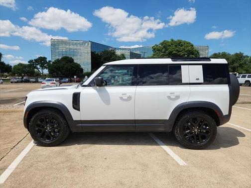 2020 Land Rover Defender 110 SE