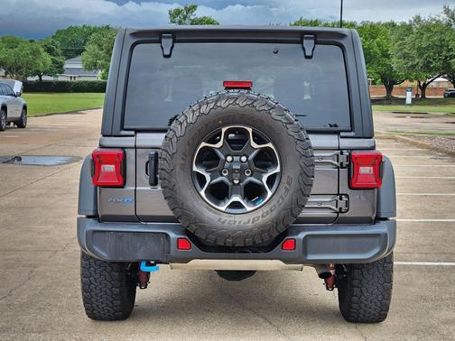 Granite Crystal Metallic Clearcoat 2023 Jeep Wrangler 4xe Rubicon
