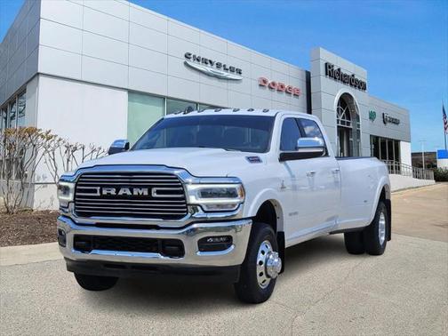 2022 RAM 3500 Laramie Crew Cab 4x4 8' Box