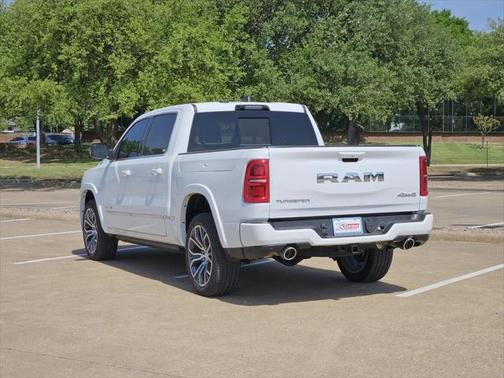 2025 RAM 1500 ST