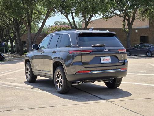 2025 Jeep Grand Cherokee Limited X