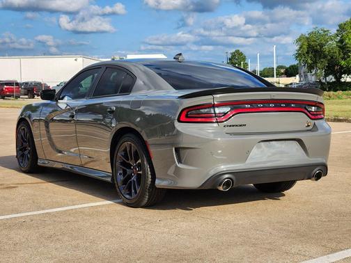 Destroyer Gray Clearcoat 2023 Dodge Charger Scat Pack