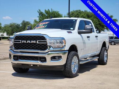 2024 RAM 2500 Big Horn Crew Cab 4x4 6'4' Box