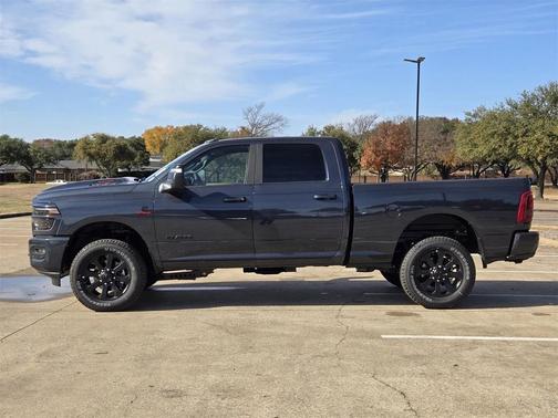 2026 RAM 2500 Laramie Crew Cab 4x4 6'4' Box