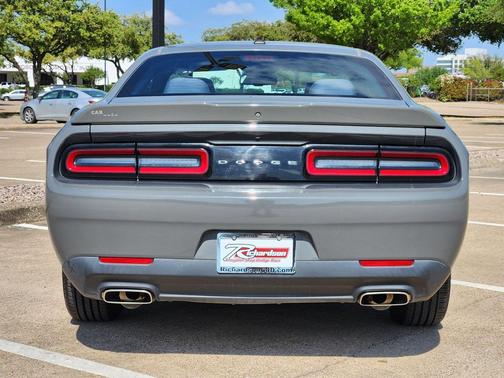 Destroyer Gray Clearcoat 2019 Dodge Challenger SXT