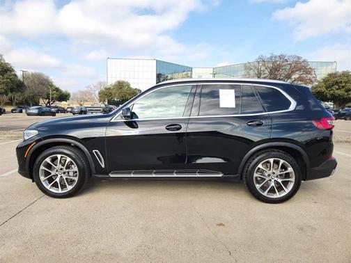 2023 BMW X5 sDrive40i