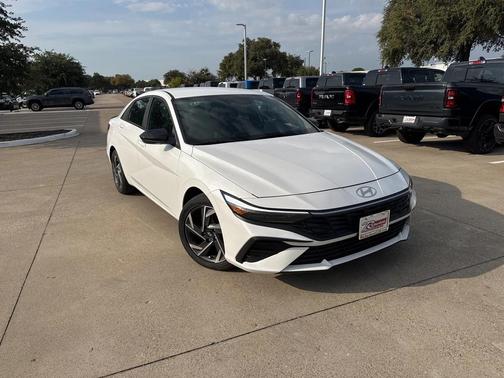 2025 Hyundai ELANTRA Sport