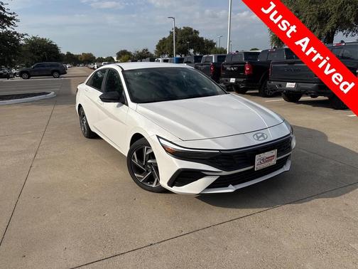 2025 Hyundai ELANTRA Sport