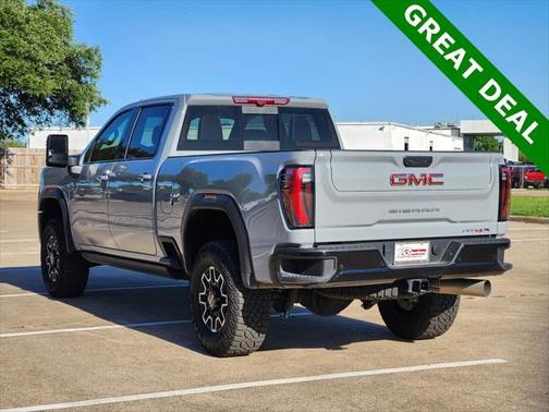 2025 GMC Sierra 2500 AT4