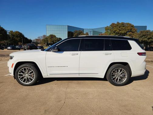 2022 Jeep Grand Cherokee L Summit