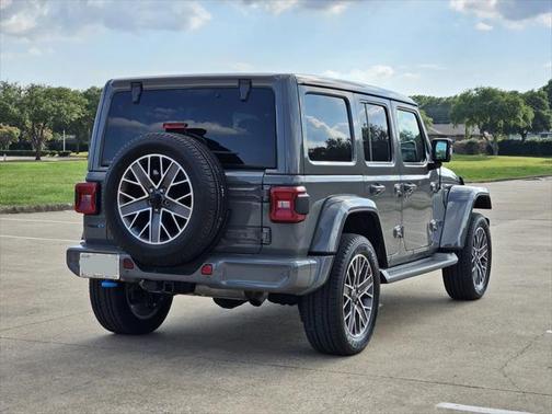 2022 Jeep Wrangler Unlimited 4xe Sahara High Altitude