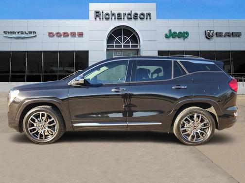 2022 GMC Terrain Denali