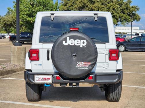2024 Jeep Wrangler 4xe Sahara
