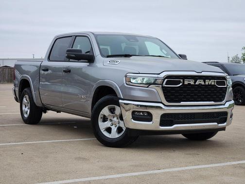 Billet Silver Metallic Clearcoat 2025 RAM 1500 Big Horn/Lone Star