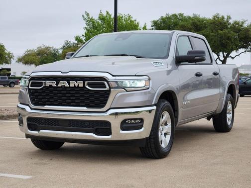 Billet Silver Metallic Clearcoat 2025 RAM 1500 Big Horn/Lone Star