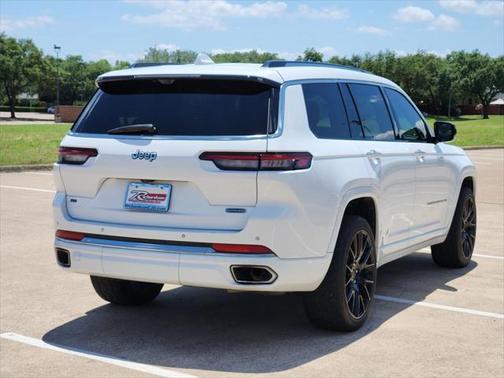 2022 Jeep Grand Cherokee L Overland
