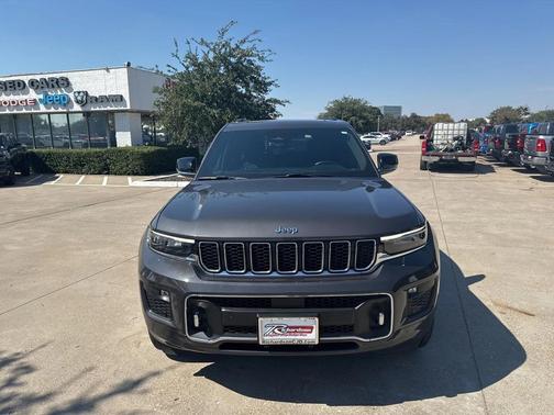 2022 Jeep Grand Cherokee L Overland