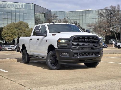 2026 RAM 2500 Tradesman Crew Cab 4x4 6'4' Box