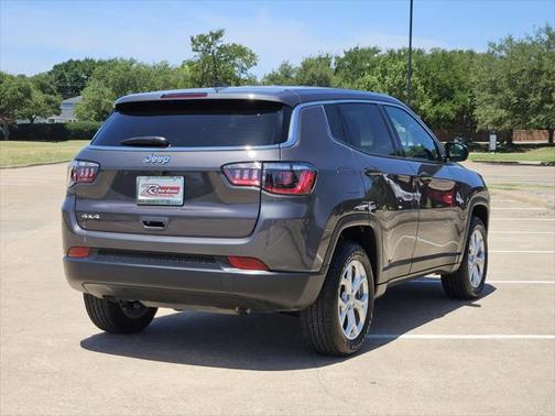 2024 Jeep Compass Sport
