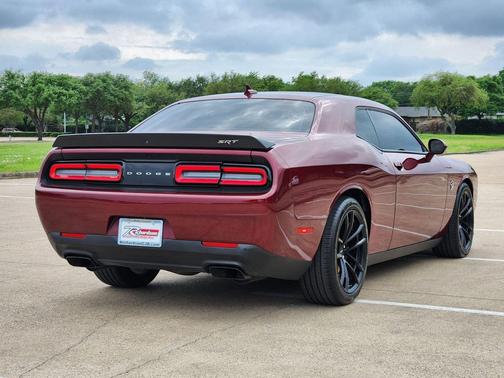 Octane Red Pearlcoat 2023 Dodge Challenger SRT Hellcat